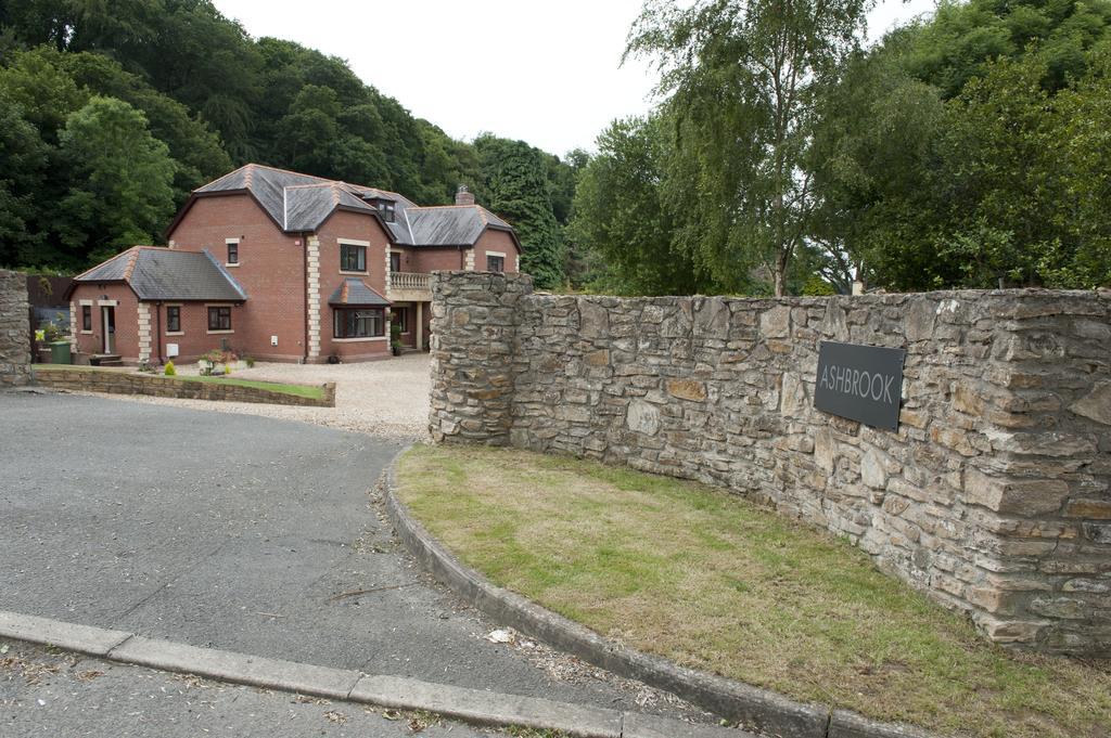 Ashbrook Bed And Breakfast Llandudno Eksteriør bilde