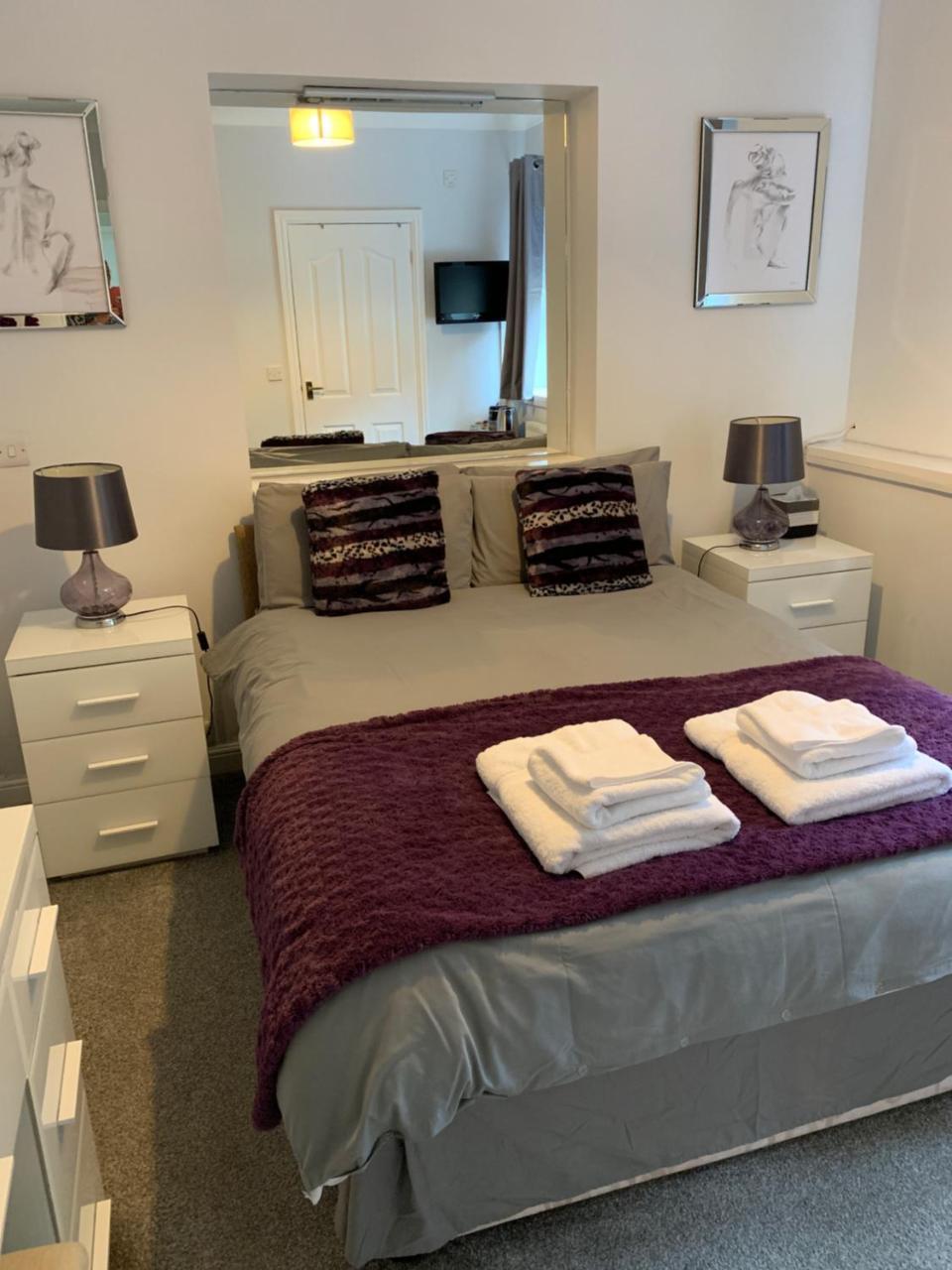 Ashbrook Bed And Breakfast Llandudno Rom bilde